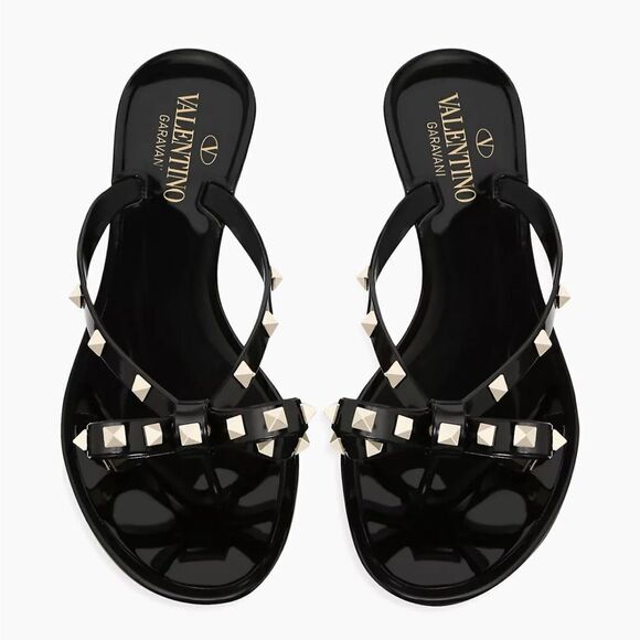 Valentino Garavani Rubber Rockstud Thongs in Black Size 39 - Picture 1 of 10